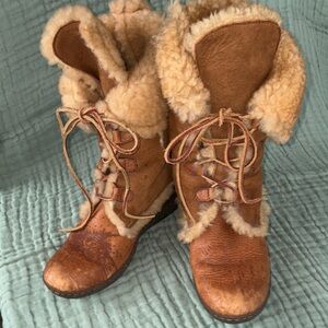 Born Brown Shearling Winter Boots